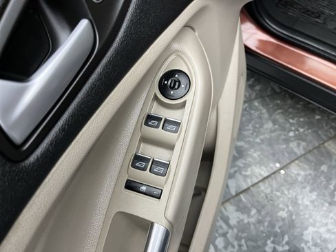 Certified 2018 Ford Escape Titanium w/ Ford Safe & Smart Package image 11