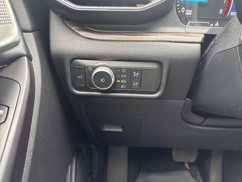 Used 2020 Ford Explorer Limited w/ Class III Trailer Tow Package image 9