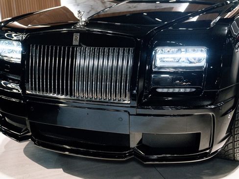 Used 2015 Rolls-Royce Phantom Drophead Coupe image 31