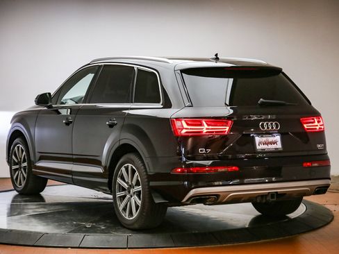 Used 2017 Audi Q7 3.0T Premium Plus AWD/4WD image 2