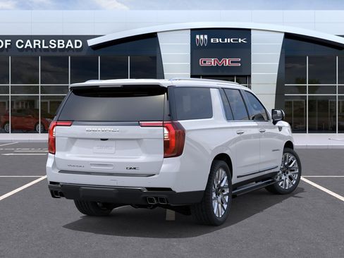 New 2026 GMC Yukon XL Denali Ultimate AWD/4WD image 39