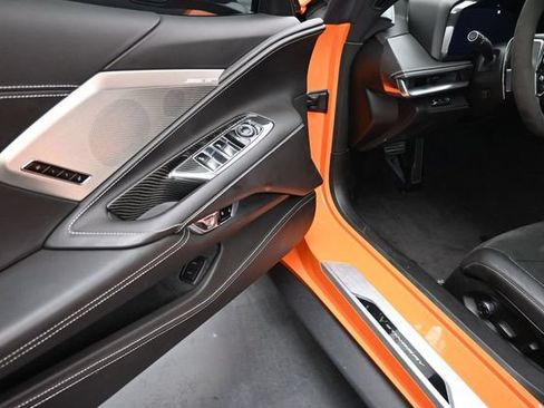 Used 2023 Chevrolet Corvette Stingray Premium Conv RWD image 18