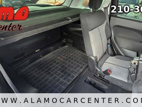 Used 2017 FIAT 500L Pop image 24