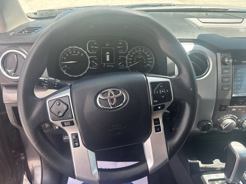 Used 2019 Toyota Tundra SR5 w/ TRD Off Road Package AWD/4WD image 40