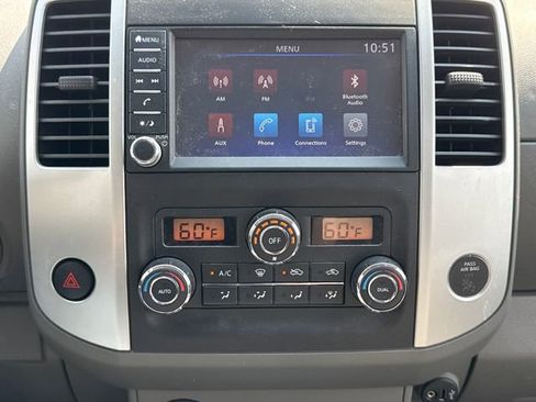 Used 2020 Nissan Frontier SV w/ Midnight Edition Floor Mats AWD/4WD image 24