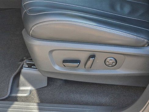 Used 2023 INFINITI QX60 Luxe w/ Cargo Package image 23