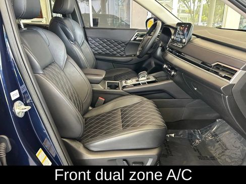 Used 2024 Mitsubishi Outlander SEL Black Edition FWD image 22