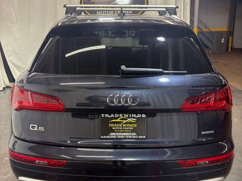 Used 2020 Audi Q5 2.0T Premium w/ Convenience Package image 5