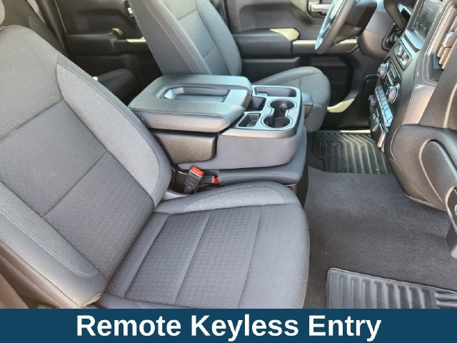Used 2024 Chevrolet Silverado 1500 Custom Trail Boss AWD/4WD image 17