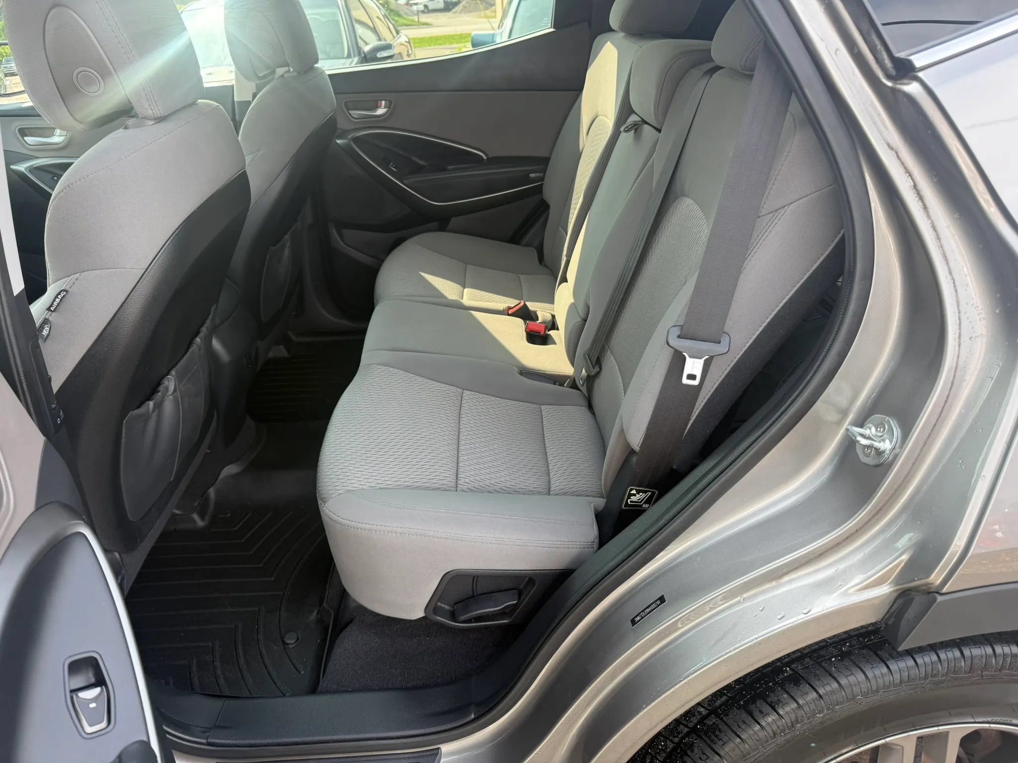 Used 2017 Hyundai Santa Fe Sport AWD/4WD image 16