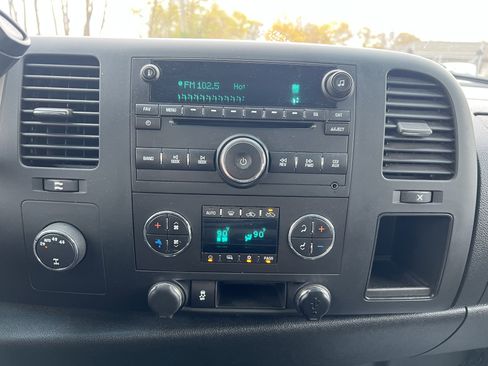 Used 2013 Chevrolet Silverado 1500 LT w/ All-Star Edition image 25