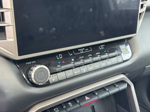 Used 2025 Toyota Sequoia SR5 w/ SR5 Premium Package AWD/4WD image 23