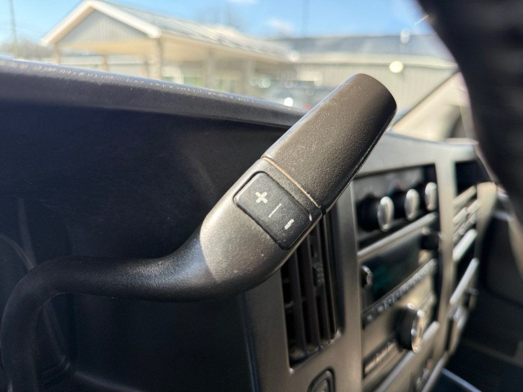 Used 2018 GMC Savana 2500 w/ Driver Convenience Package RWD image 20