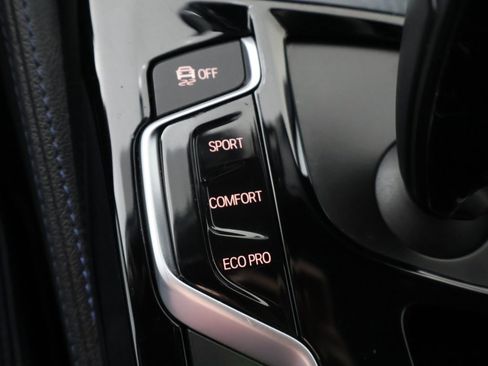 Used 2018 BMW 640i Gran Turismo xDrive image 51