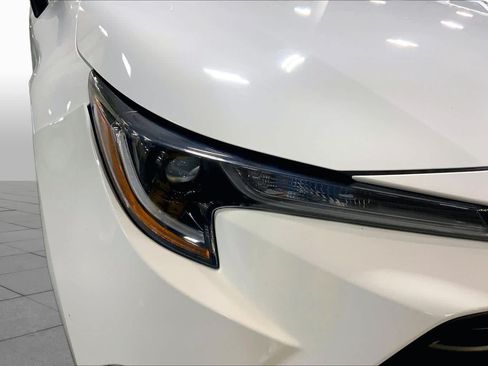 Used 2024 Toyota Corolla LE FWD image 28