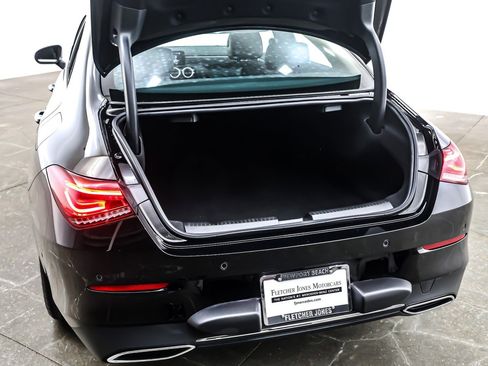 Used 2023 Mercedes-Benz CLA 250 image 24