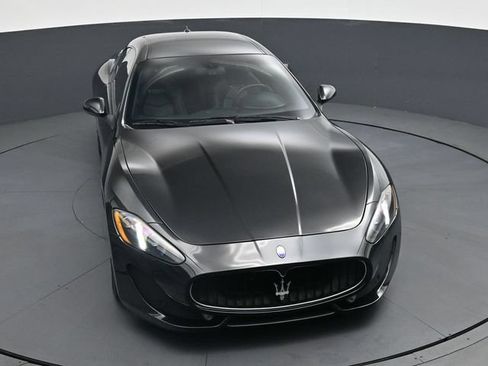 Used 2013 Maserati GranTurismo Sport RWD image 31