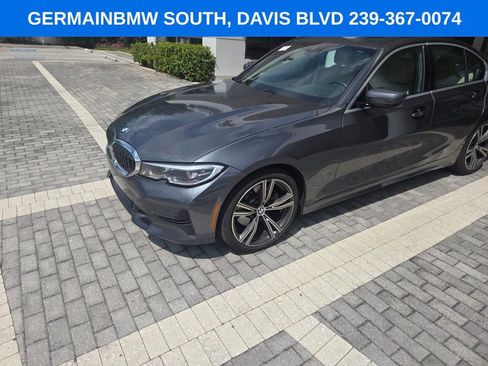 Used 2021 BMW 330i Sedan w/ Driving Assistance Package RWD image 3