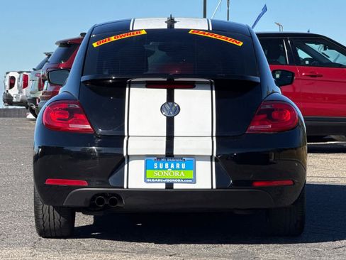 Used 2012 Volkswagen Beetle 2.5 image 4