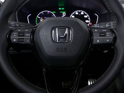 Certified 2025 Honda Civic Sport image 22