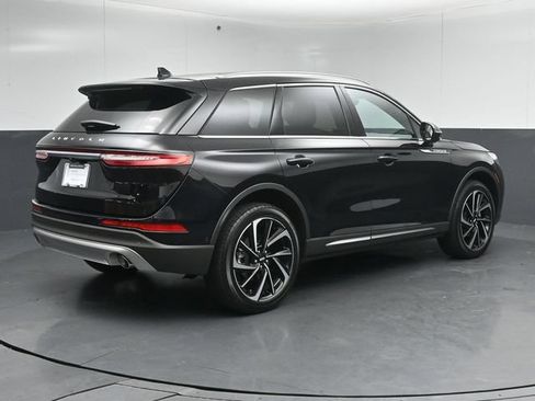 Certified 2023 Lincoln Corsair Reserve w/ Equipment Group 202A AWD/4WD image 7