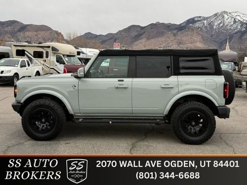 Used 2021 Ford Bronco Outer Banks image 1