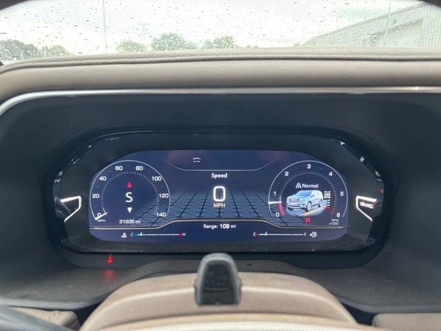 Certified 2024 GMC Yukon Denali w/ Advanced Technology Package AWD/4WD image 9