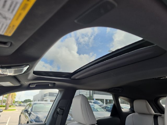 Used 2026 Lexus RX 350 Premium Plus w/ Accessory Package (Z1) FWD image 29