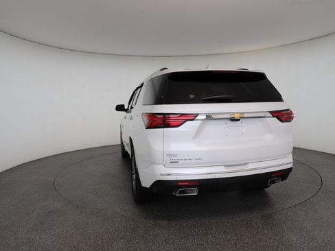 Used 2024 Chevrolet Traverse High Country image 13