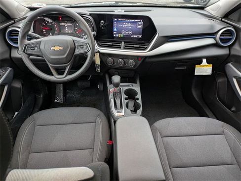 New 2026 Chevrolet Trax LS w/ LS Convenience Package image 21