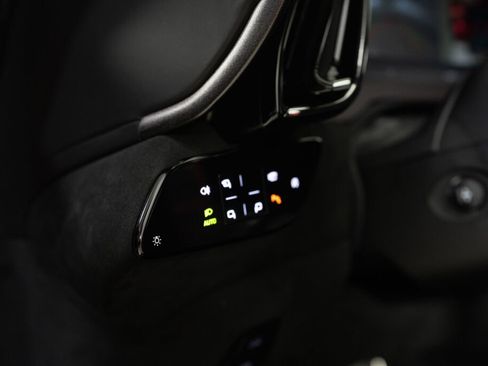 Used 2024 Ferrari Roma image 38