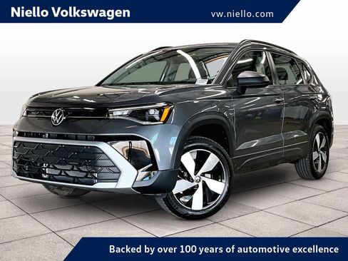 Used 2025 Volkswagen Taos S image 1