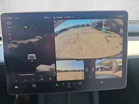 Used 2022 Tesla Model Y Performance image 19