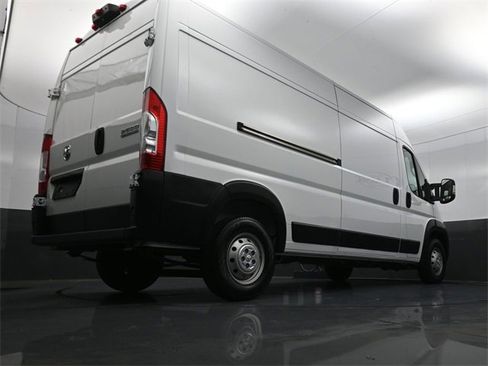 Used 2023 RAM ProMaster 2500 image 30