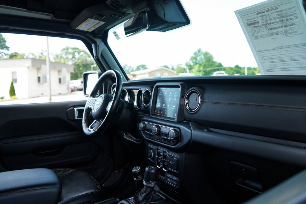 Used 2021 Jeep Wrangler Unlimited Sahara AWD/4WD image 15