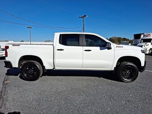 Used 2022 Chevrolet Silverado 1500 LT Trail Boss image 8