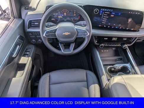 Used 2026 Chevrolet Suburban LT image 9