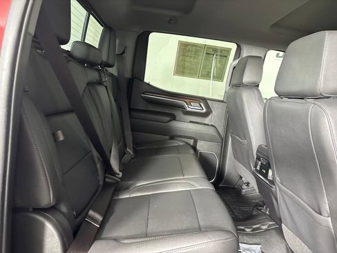 Used 2024 GMC Sierra 1500 SLT w/ SLT Convenience Package AWD/4WD image 29