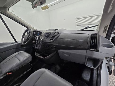 Used 2017 Ford Transit 250 138 RWD image 16
