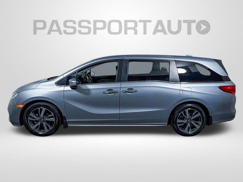 Used 2023 Honda Odyssey Touring image 9