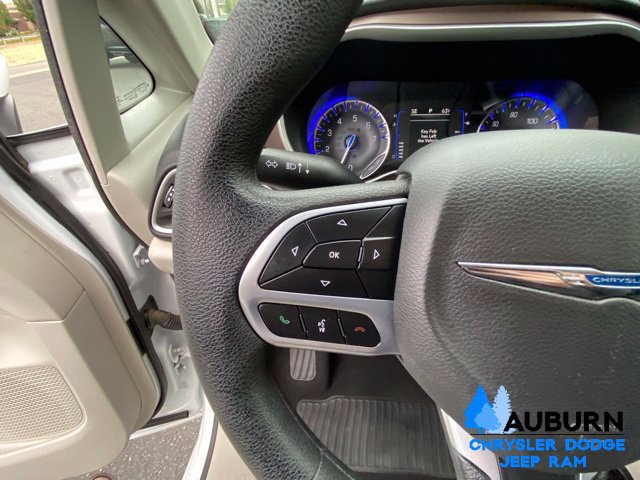 Used 2021 Chrysler Voyager L FWD image 37