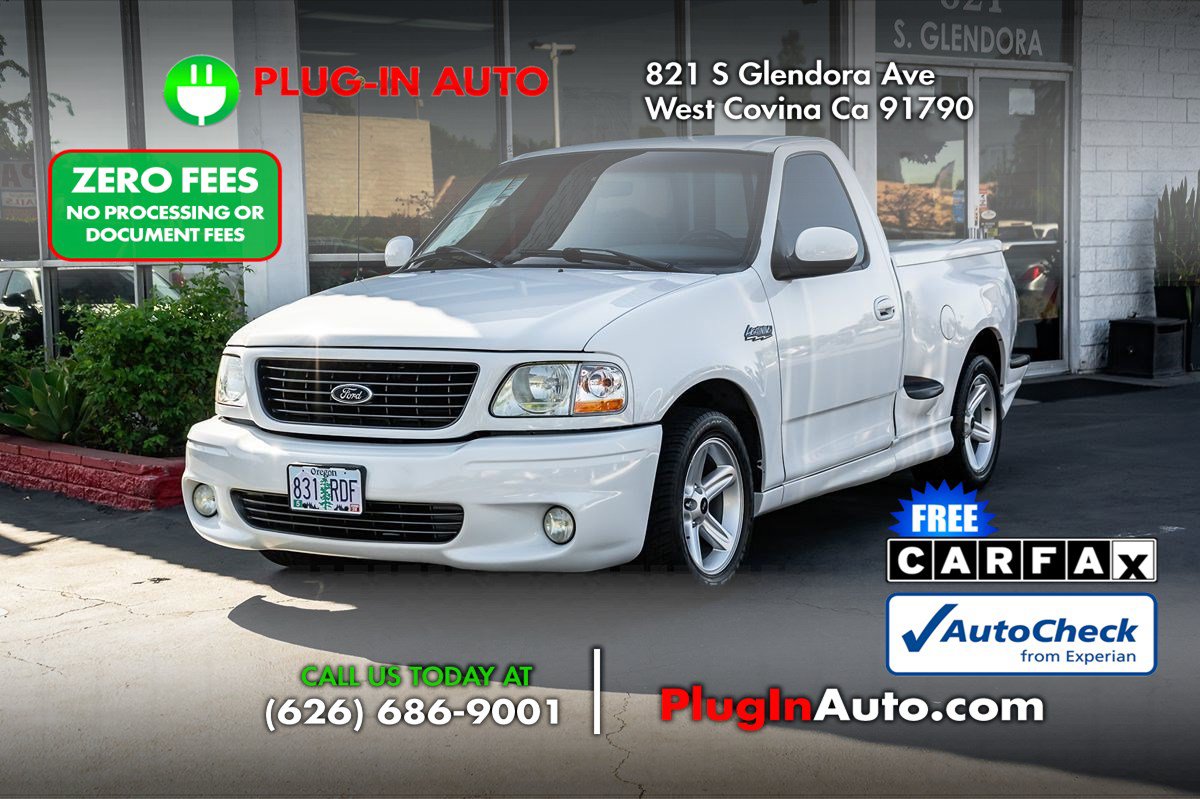 Used 2003 Ford F150 Lightning RWD image 2