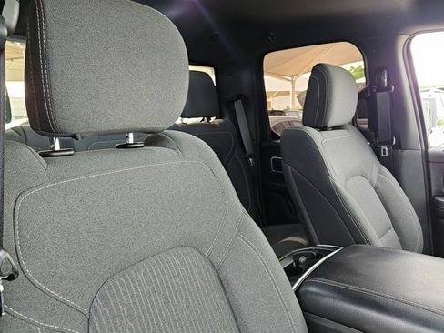 Used 2022 RAM 1500 Lone Star w/ Night Edition RWD image 22
