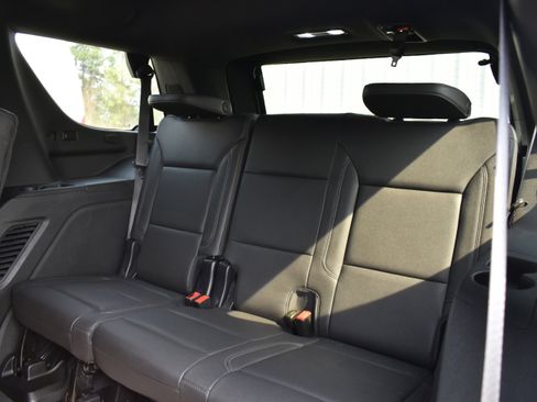 Used 2023 Chevrolet Tahoe LT image 32