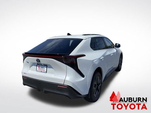 New 2026 Toyota bZ FWD image 7
