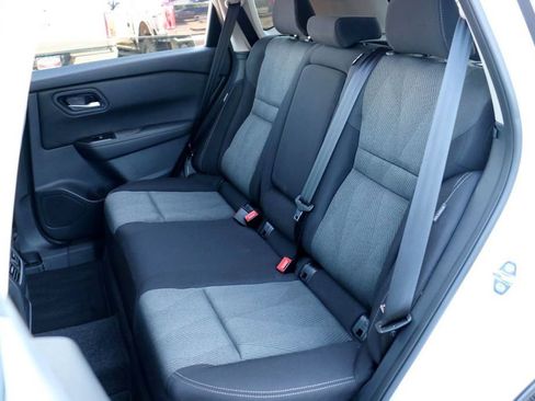 Used 2026 Nissan Rogue SV FWD image 20