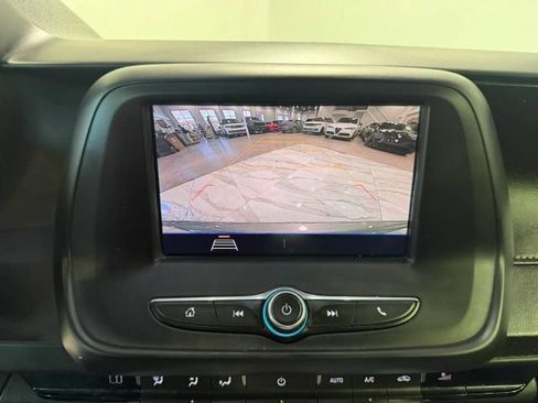 Used 2020 Chevrolet Camaro LT RWD image 18
