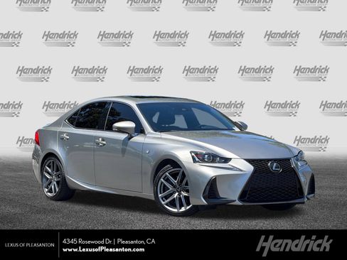 Used 2017 Lexus IS 200t F Sport w/ F Sport Package RWD image 1