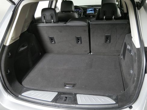 Used 2019 Buick Envision Essence w/ LPO, Active Package image 18