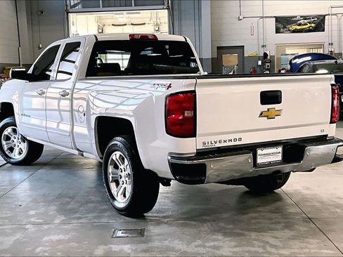 Used 2018 Chevrolet Silverado 1500 LT w/ LT Fleet Convenience Package image 10